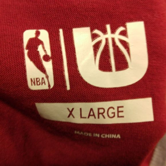 Clevelnad Cavaliers NBA tshirt womens XL Xlarge red gray raglan 3/4 sleeve - Picture 5 of 10